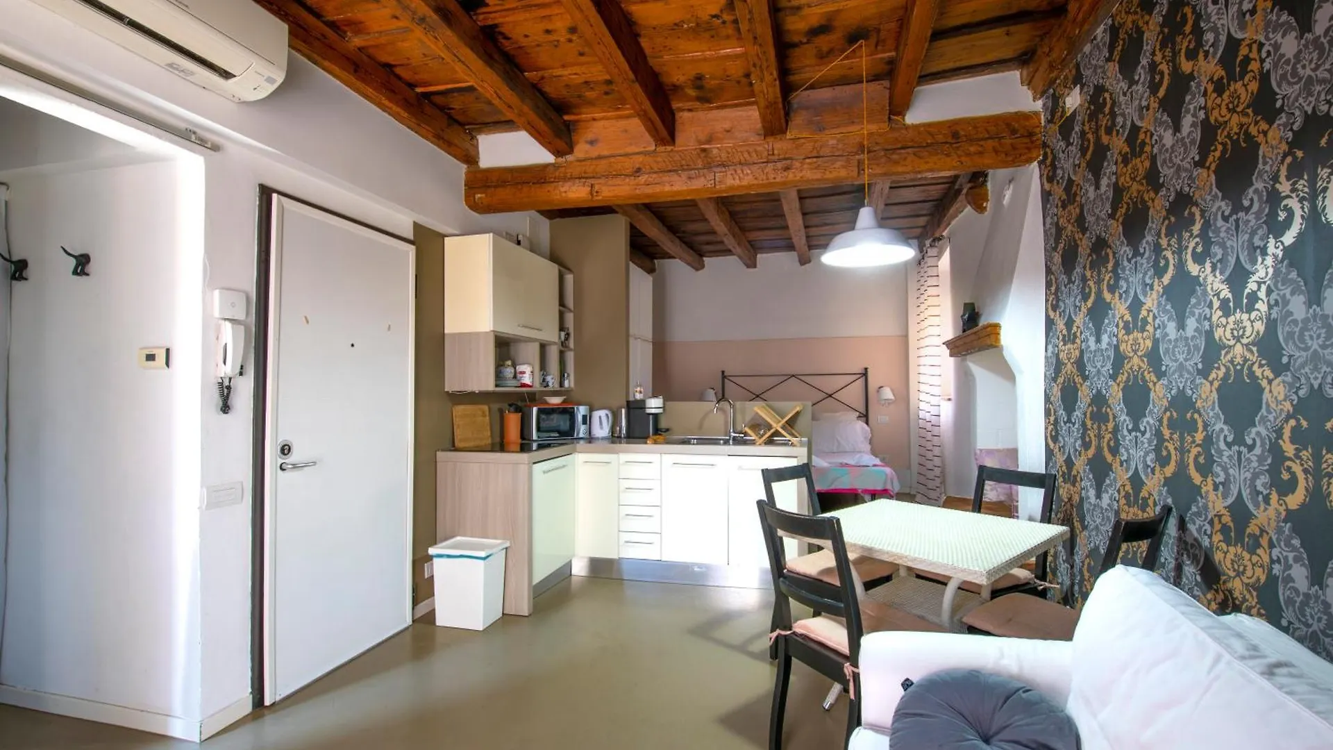 Starhouse 5 Min To City Center & Wifi Daire Verona